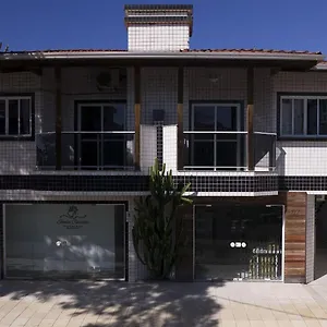 Residencial Adolfo Bombinhas